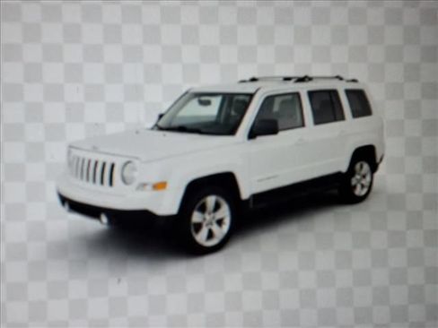 Used 2015 Jeep Patriot Limited FWD image 1