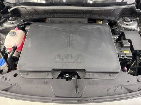 Used 2023 Kia Niro Wind w/ Wind Preserve Package FWD image 19