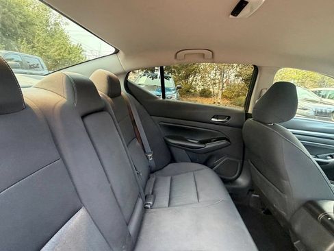 Used 2021 Nissan Altima 2.5 SV FWD image 14