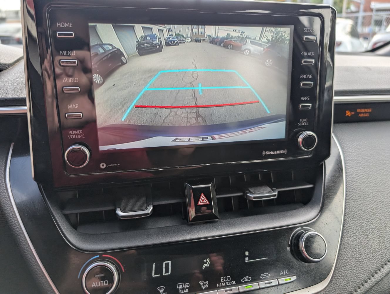 Used 2021 Toyota Corolla SE FWD image 23