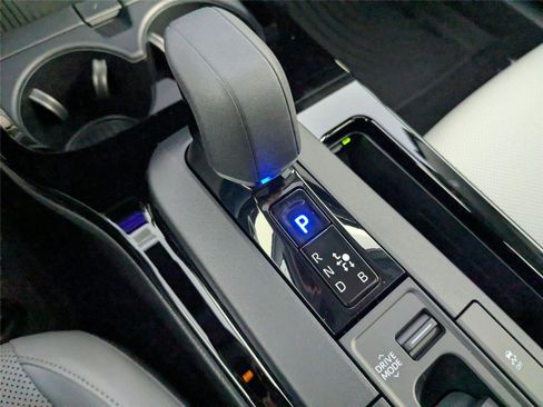 New 2026 Toyota Prius XLE image 18