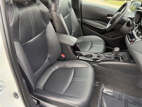 Certified 2021 Toyota Corolla XLE image 14