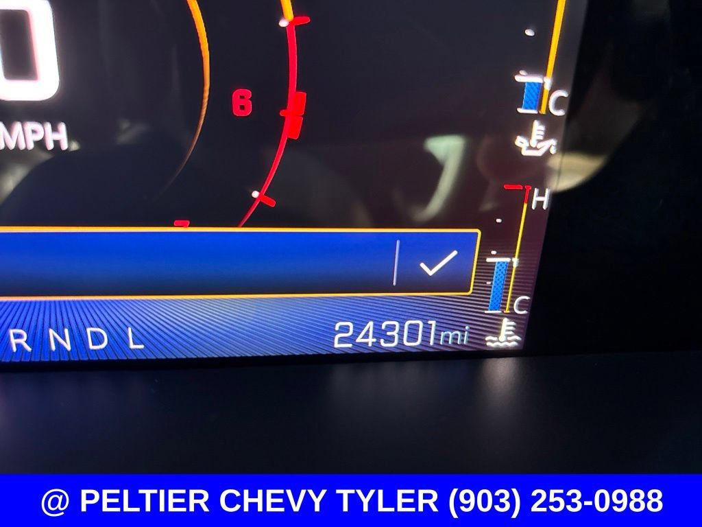 Used 2023 Chevrolet Colorado W/T w/ Technology Package RWD image 21