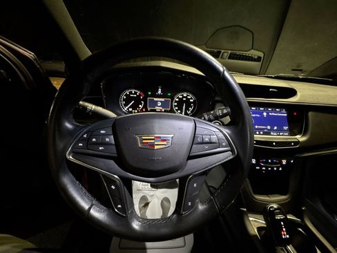 Used 2021 Cadillac XT5 Luxury w/ LPO, Floor Liner Package image 16