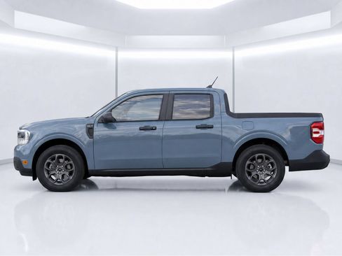 Used 2023 Ford Maverick XLT FWD image 2