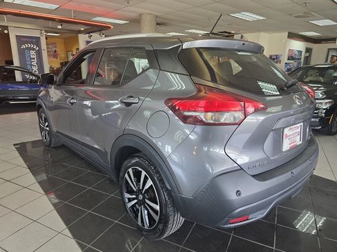 Used 2020 Nissan Kicks SV FWD image 36