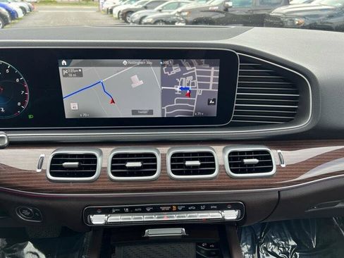 Used 2021 Mercedes-Benz GLE 350 4MATIC image 17