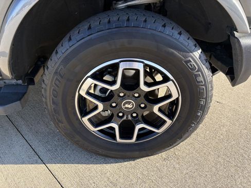 Used 2022 Ford Bronco Outer Banks image 26