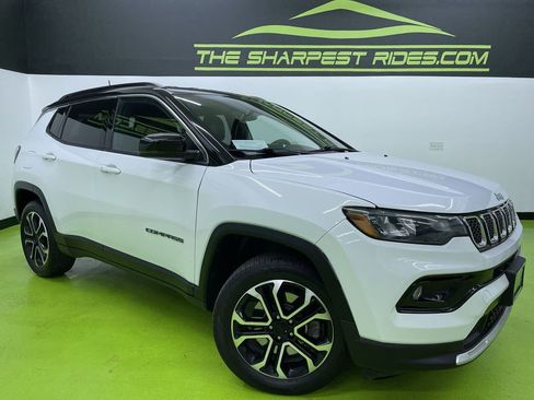 Used 2023 Jeep Compass Limited image 1