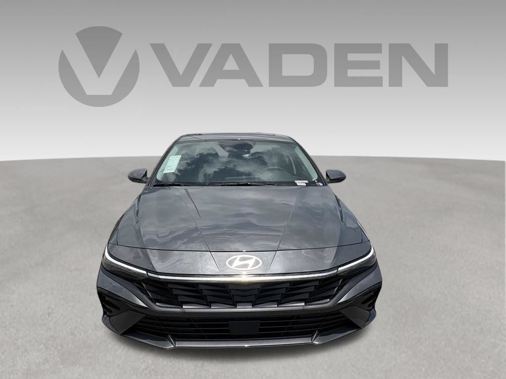 New 2026 Hyundai Elantra SEL Sport Premium FWD image 8