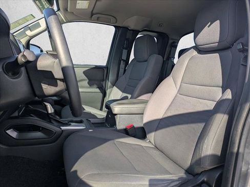 Used 2023 Nissan Frontier S RWD image 15