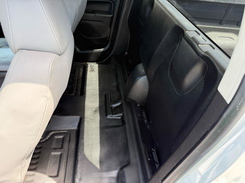 Used 2021 Chevrolet Colorado W/T RWD image 15