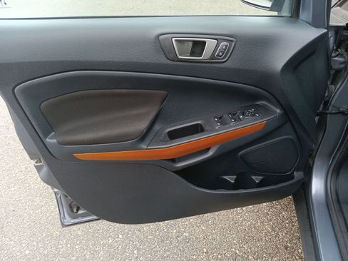 Certified 2022 Ford EcoSport SE w/ SE Convenience Package image 11