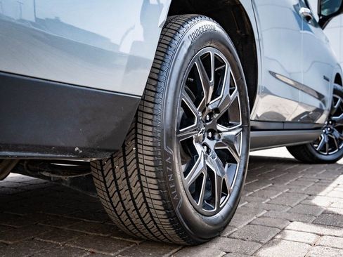 Used 2025 Chevrolet Tahoe High Country image 44