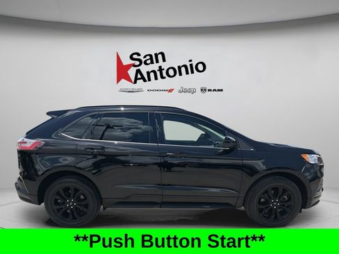 Used 2024 Ford Edge SE w/ Black Appearance Package AWD/4WD image 16