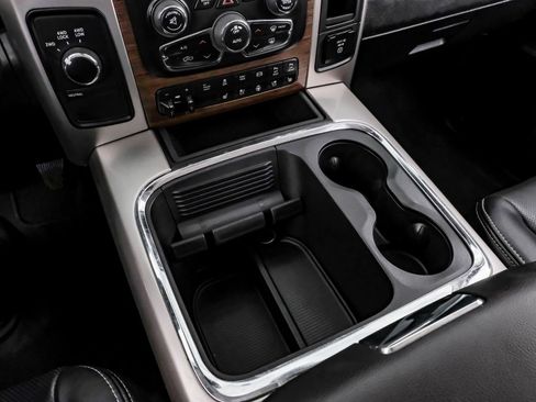 Used 2018 RAM 3500 Laramie image 31