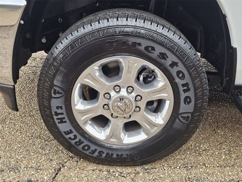 Used 2024 RAM 2500 Big Horn w/ Protection Group image 29