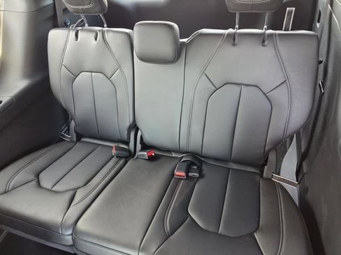 New 2026 Chrysler Voyager LX FWD image 5