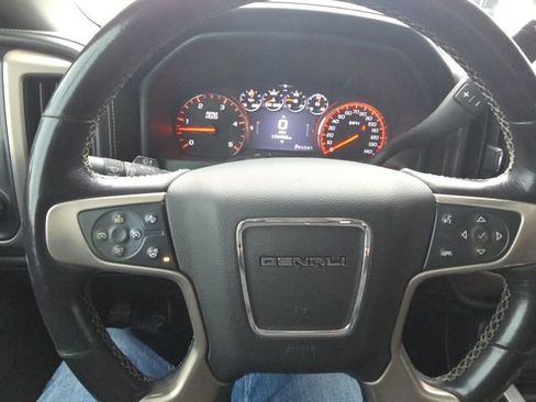 Used 2015 GMC Sierra 2500 Denali w/ Duramax Plus Package image 14