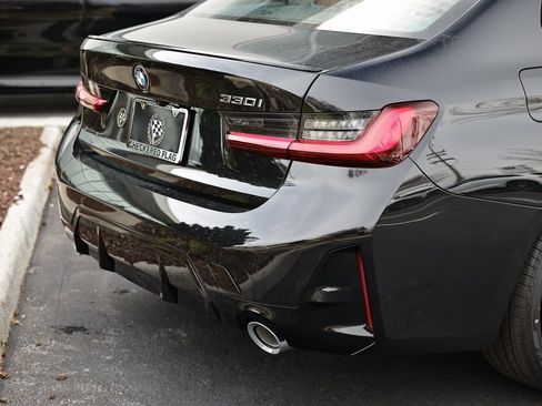 New 2026 BMW 330i Sedan image 9