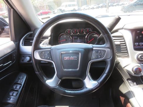 Used 2016 GMC Yukon SLT w/ Open Road Package AWD/4WD image 14