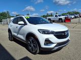 Used 2020 Buick Encore GX Essence image 3