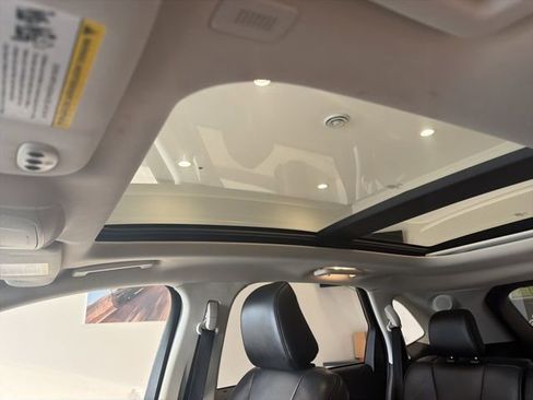 Used 2020 Ford Edge Titanium w/ Equipment Group 301A image 16