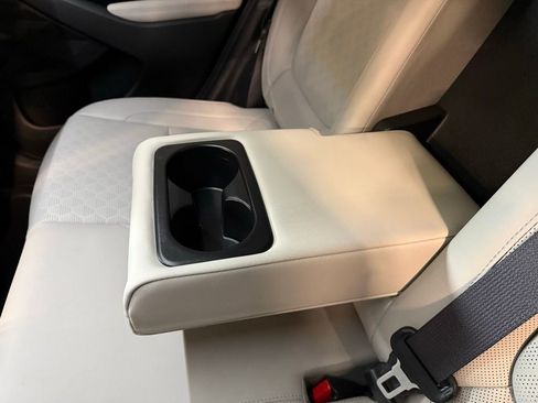 Certified 2021 Kia Seltos SX w/ SX Sunroof Package image 28