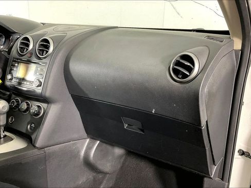 Used 2012 Nissan Rogue S w/ Special Edition Pkg image 22