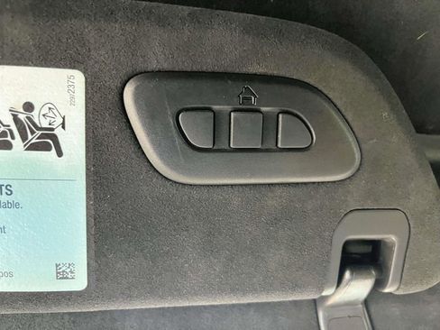 Used 2015 Chevrolet Corvette Z06 w/ 3LZ Preferred Equipment Group image 28