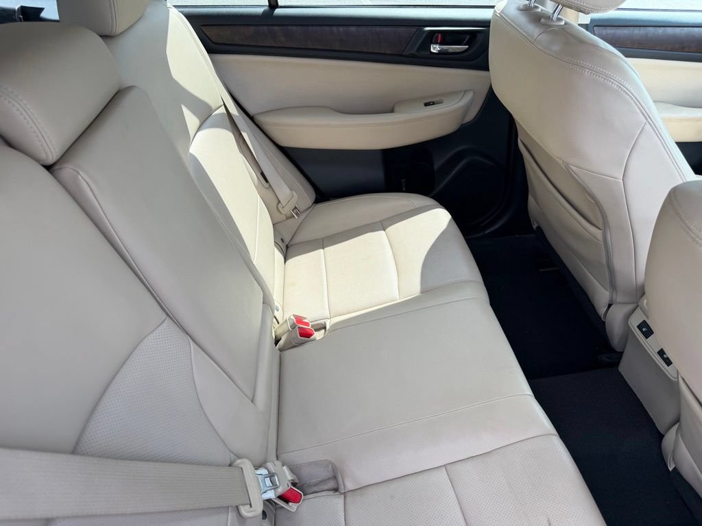 Used 2015 Subaru Outback 2.5i Limited AWD/4WD image 17