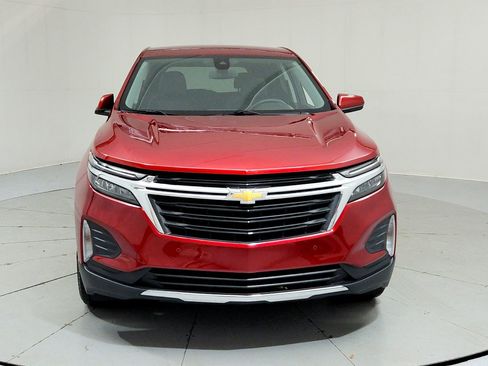 Used 2024 Chevrolet Equinox LT w/ LPO, Floor Liner Package image 8