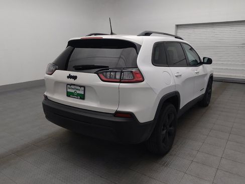 Used 2021 Jeep Cherokee Latitude FWD image 9
