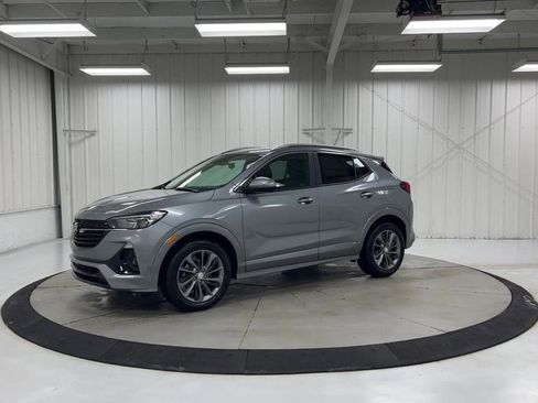Used 2023 Buick Encore GX Select w/ Sport Touring Package image 4