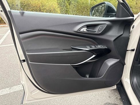 New 2026 Chevrolet Trax RS w/ Driver Confidence Package FWD image 17