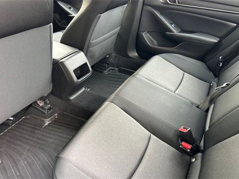 Used 2021 Honda Accord LX image 15
