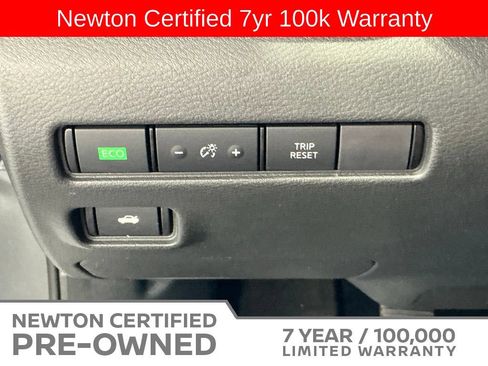 Used 2023 Nissan Sentra S FWD image 31