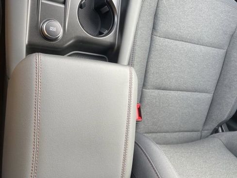 New 2026 Ford Explorer Active image 38