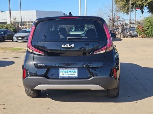 Used 2024 Kia Soul LX image 6