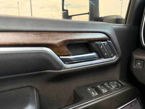 Used 2024 Chevrolet Silverado 3500 High Country w/ High Country Premium Package AWD/4WD image 12