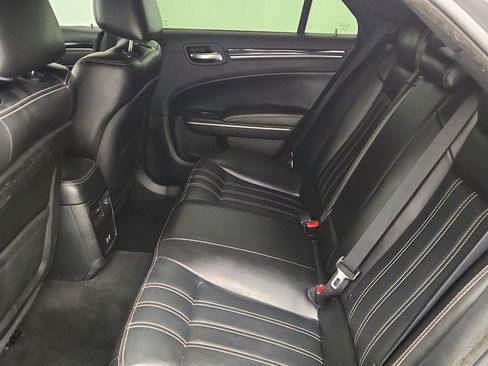 Used 2019 Chrysler 300 S RWD image 22
