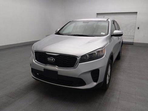 Used 2020 Kia Sorento LX FWD image 15