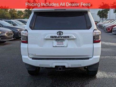 Used 2021 Toyota 4Runner SR5 Premium AWD/4WD image 6