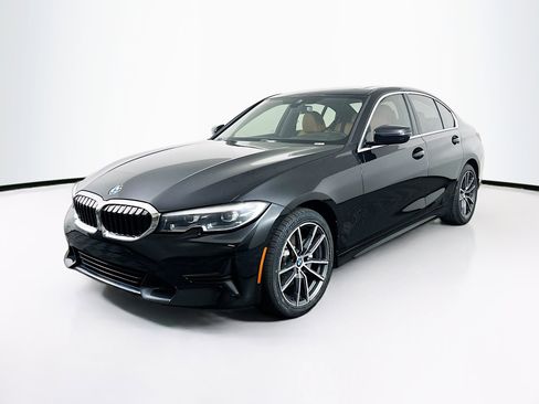 Used 2021 BMW 330i Sedan w/ Convenience Package RWD image 3