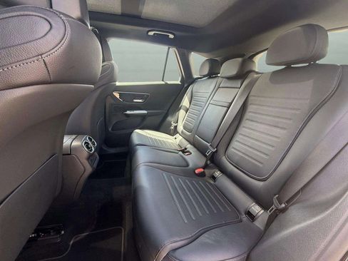 Used 2025 Mercedes-Benz GLC 43 AMG 4MATIC image 23