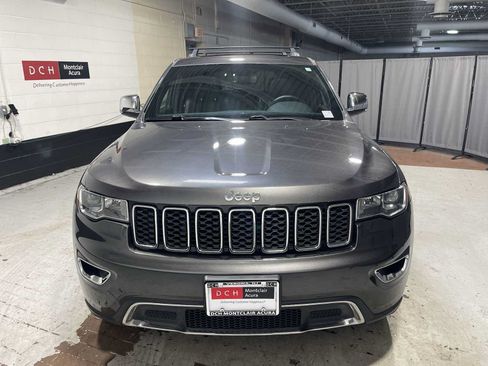 Used 2019 Jeep Grand Cherokee Limited AWD/4WD image 6