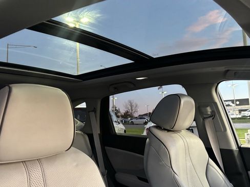 Used 2020 Acura RDX AWD w/ Advance Package image 16