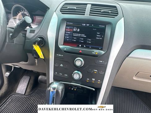 Used 2013 Ford Explorer XLT AWD/4WD image 13