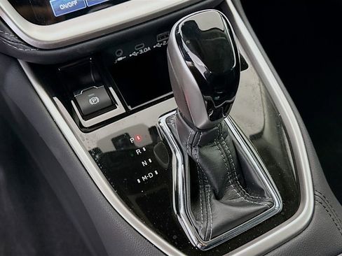 Used 2025 Subaru Outback Limited w/ Popular Package #2 image 19