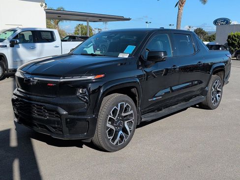 Used 2024 Chevrolet Silverado EV RST AWD/4WD image 1
